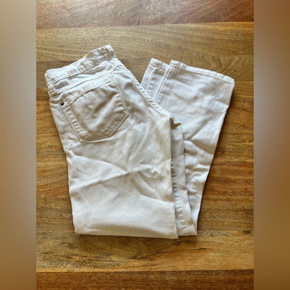 White Casual Pants Lightweight Jeans Low Rise | Size 1 - Picture 3 of 11